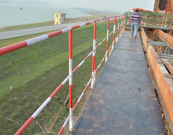 image007